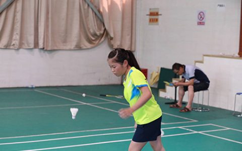 羽毛球培训分享羽毛球机构常教的两种击球方式